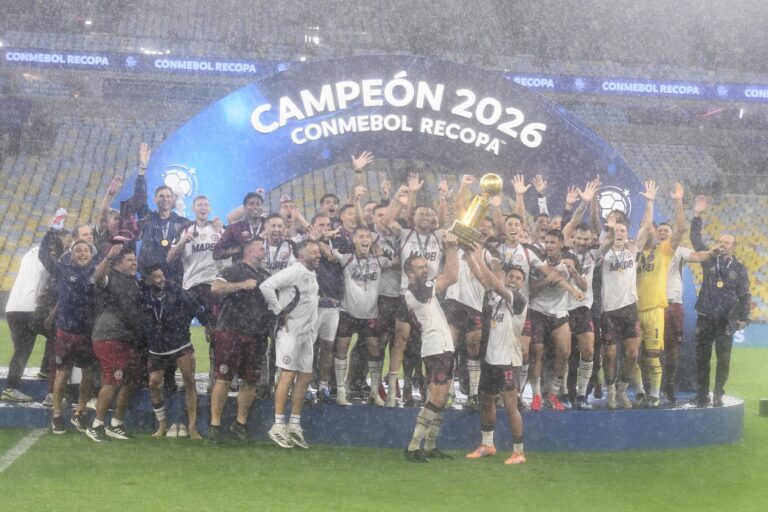 Hazaña extraordinaria de Lanús: con un maracanazo, se consagró ante Flamengo campeón de la Recopa Sudamericana