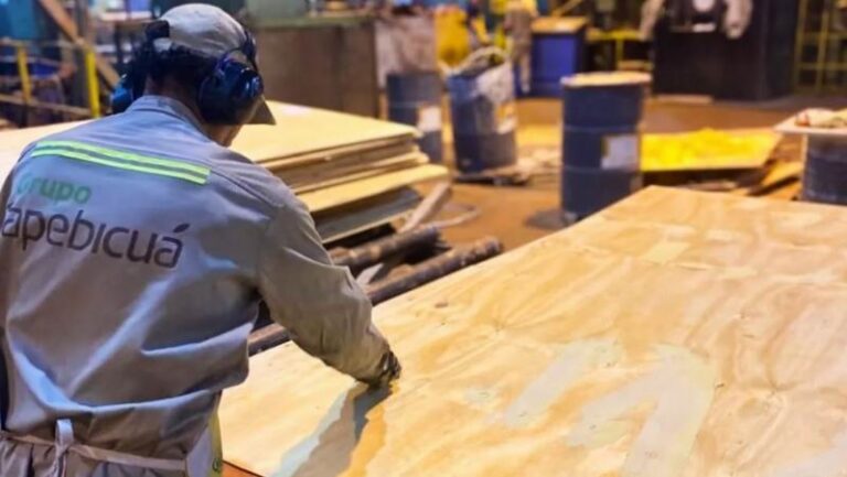 Vuelve a tensionarse la compleja situación de los trabajadores de Tapebicuá