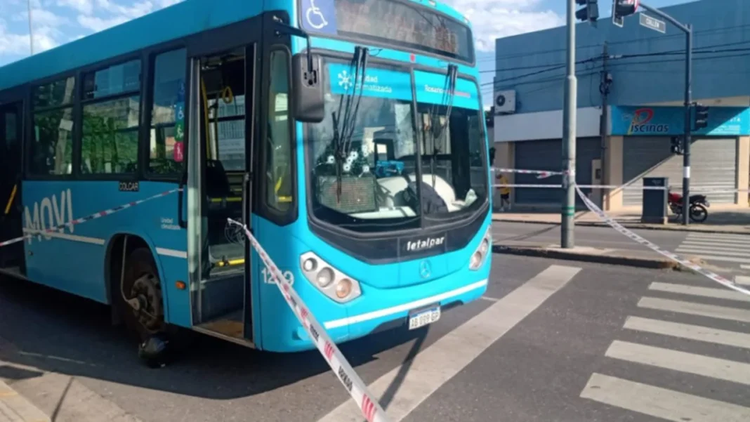 Tribunal y fiscales durante audiencia judicial en Santa Fe