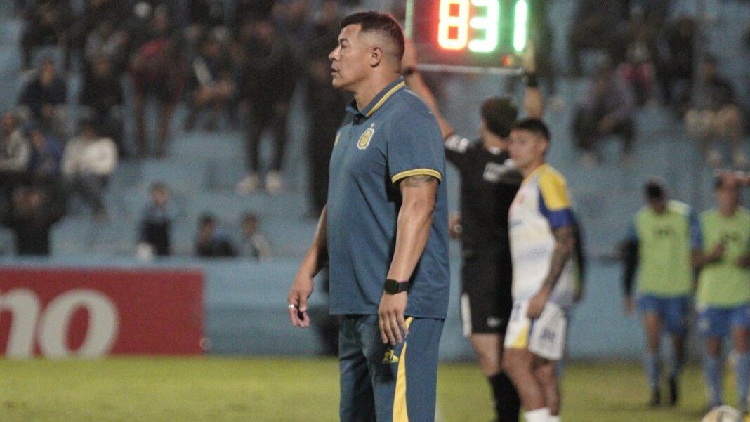 Ángel Di María en la formación titular de Rosario Central para la Copa Libertadores