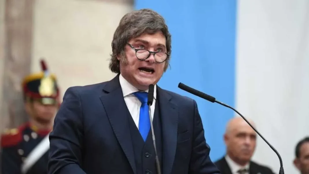 Javier Milei en la Casa Rosada durante una conferencia de prensa