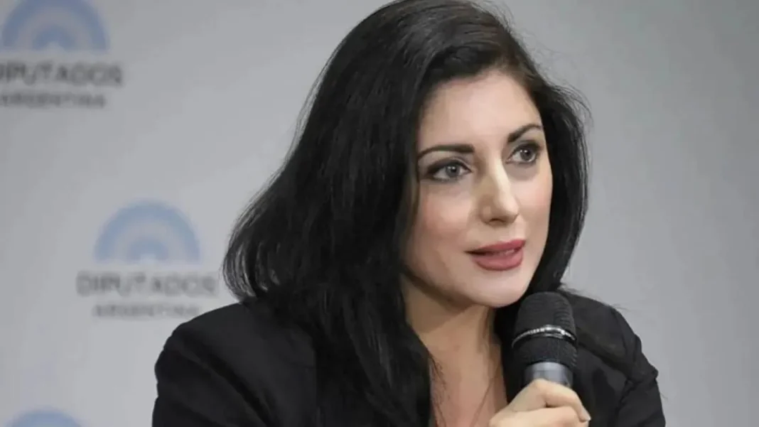 Retrato de la diputada nacional Juliana Santillán