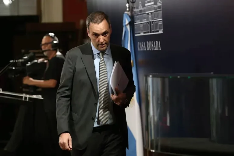 Fachada de tribunales federales, sede de la investigación judicial.