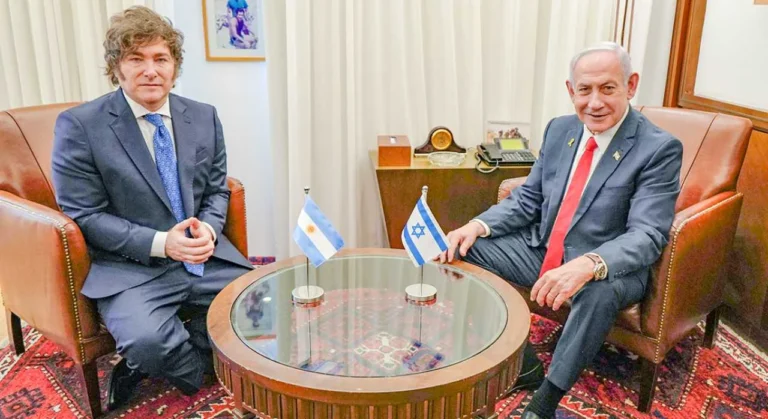 El presidente Javier Milei durante un acto oficial.
