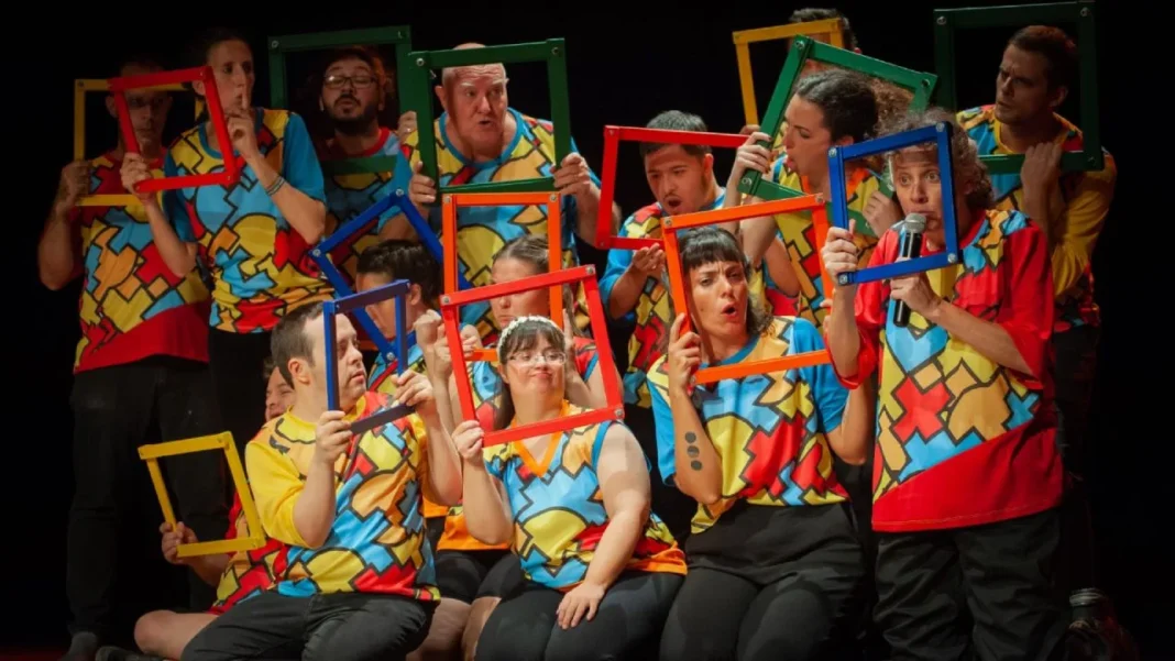 Elenco de la obra Yo Somos en el Teatro El Rayo de Rosario