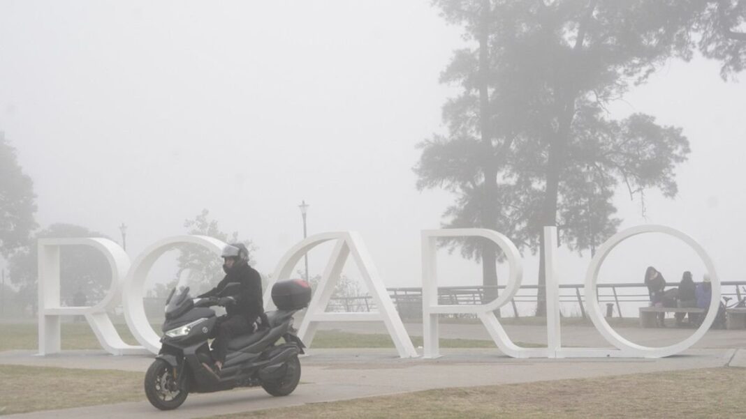 Niebla en rutas de Rosario