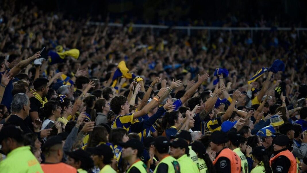 Jugadores de Rosario Central durante un partido de la Copa Libertadores