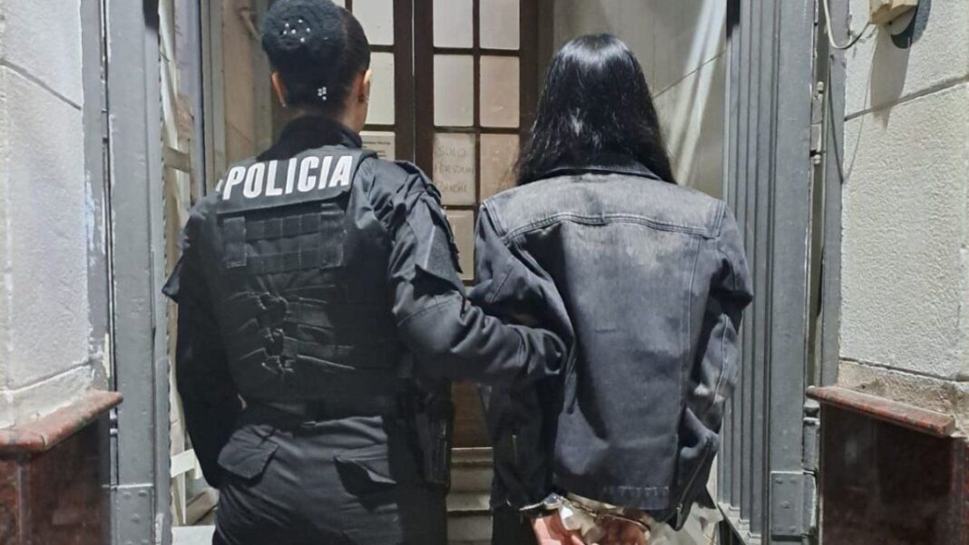 Operativo policial en bulevar Oroño tras choque a ciclista