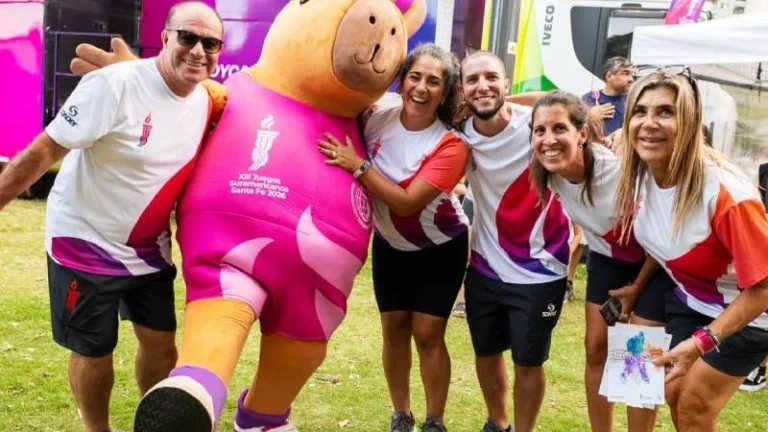 Voluntarios de los Juegos Suramericanos 2026 en Santa Fe