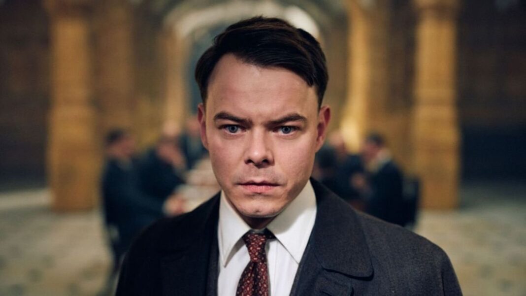 Logotipo de Netflix y escena de Peaky Blinders