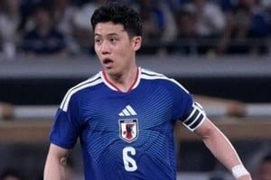 Wataru Endo, capitán de la selección de Japón, lesionado