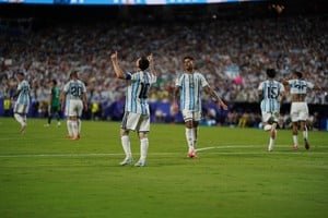 Lionel Messi celebra un gol durante el partido Argentina vs. Argelia por el Mundial 2026