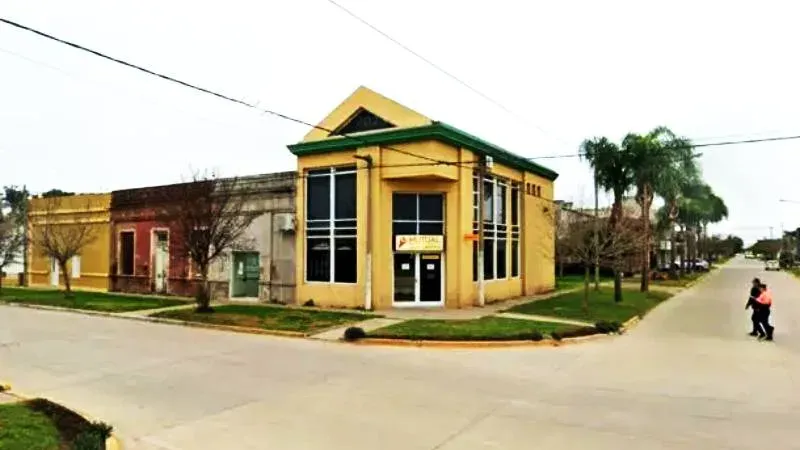 Fachada de la Asociación Mutual Club Libertad de Nelson en Santa Fe
