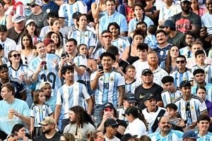 Vista del estadio Kyle Field repleto de público durante el amistoso entre Argentina y Honduras