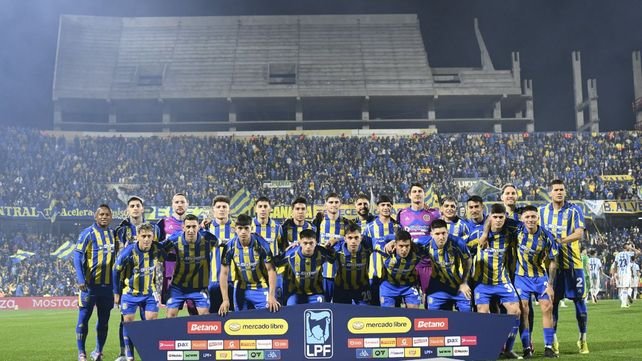 Vista del estadio Gigante de Arroyito durante el partido entre Rosario Central y Racing Club