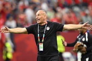 Jugadores de la selección de Egipto entrenando previo al partido contra Argentina por octavos de final del Mundial 2026