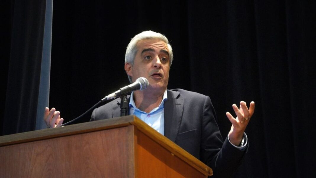Franco Bartolacci, rector de la Universidad Nacional de Rosario