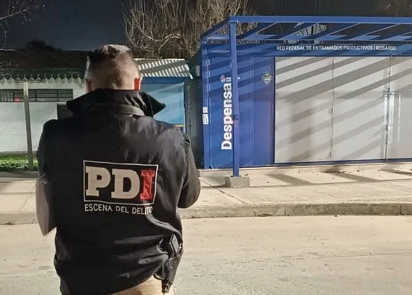 Dársenas de colectivos en la ciudad universitaria La Siberia, Rosario