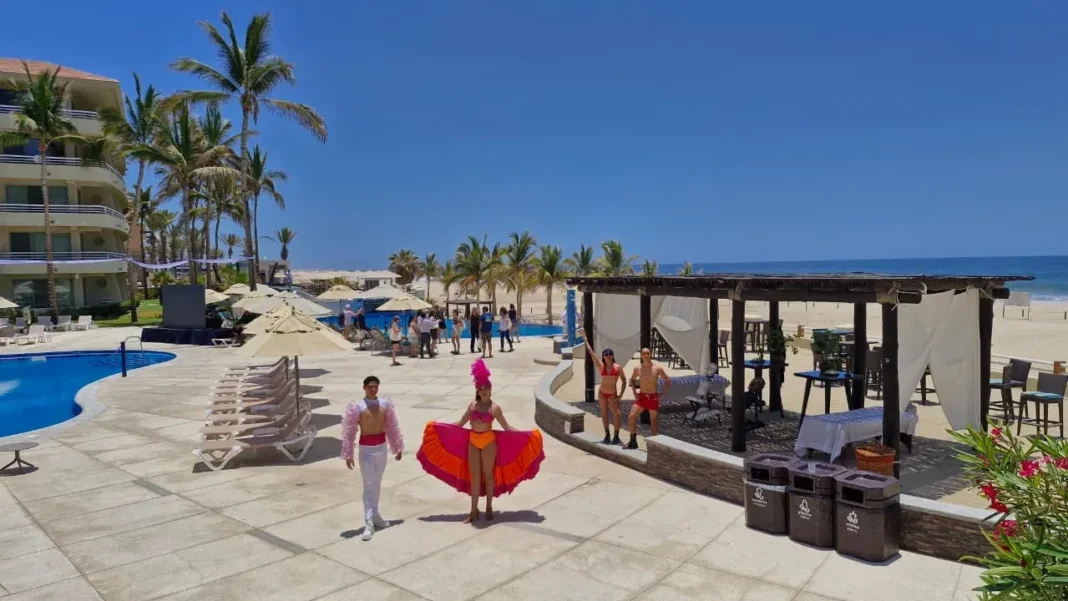 Vista de El Arco de Cabo San Lucas desde el mar