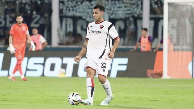 Jugador de Newell's Old Boys durante un entrenamiento