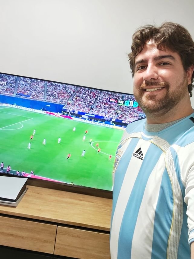 Rosarinos residentes en España durante la previa de la final del Mundial 2026
