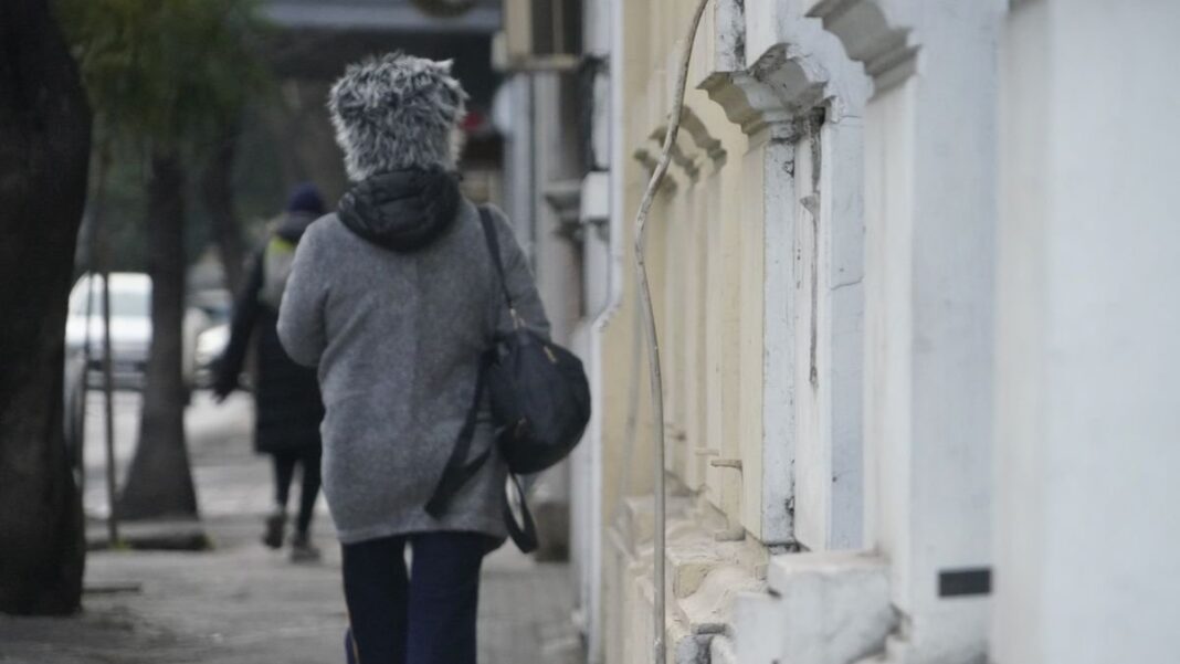 Termómetro marcando temperatura bajo cero en Rosario