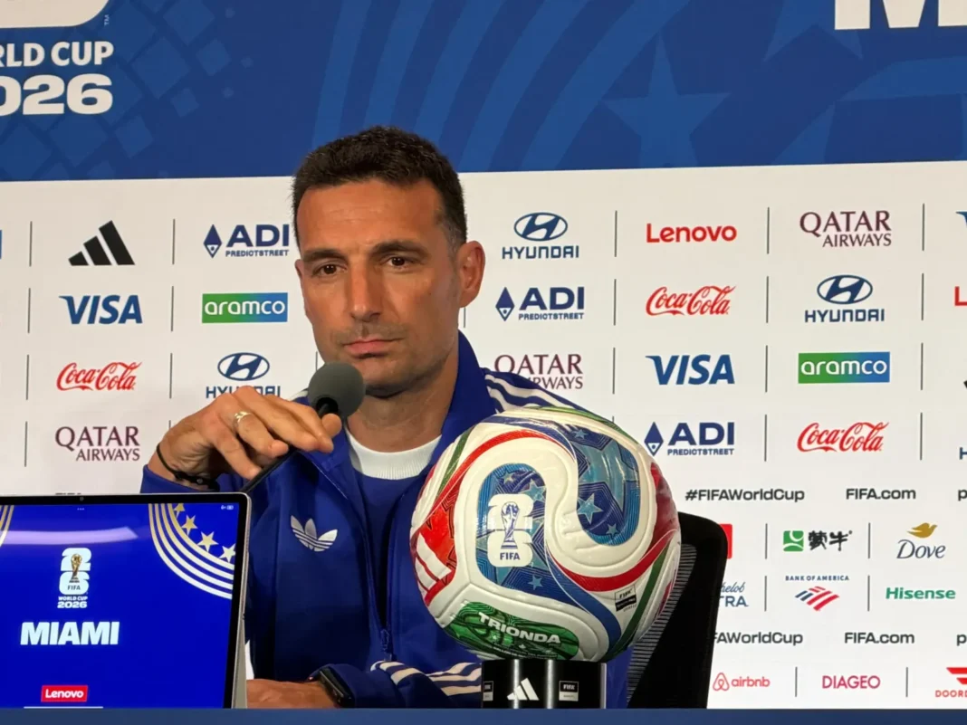 Lionel Scaloni en conferencia de prensa antes del partido ante Cabo Verde