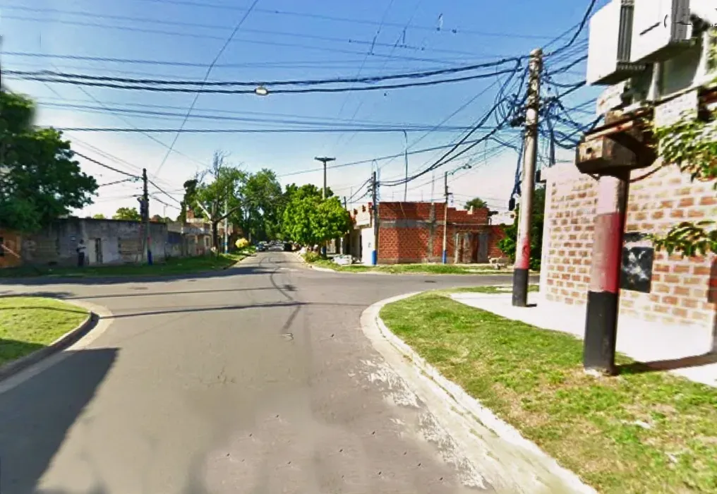 Policía en la escena del hecho en barrio Bella Vista Oeste