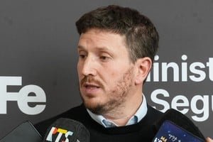 Federico Angelini en conferencia de prensa sobre el balance de seguridad en Rosario