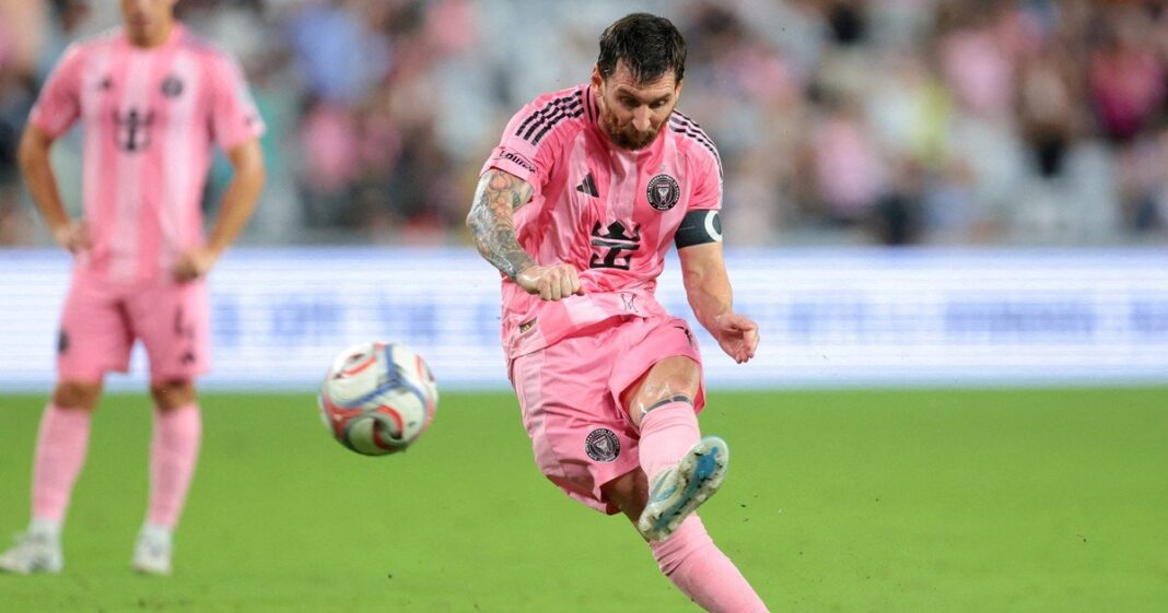 Lionel Messi celebrando un gol con la camiseta de Inter Miami