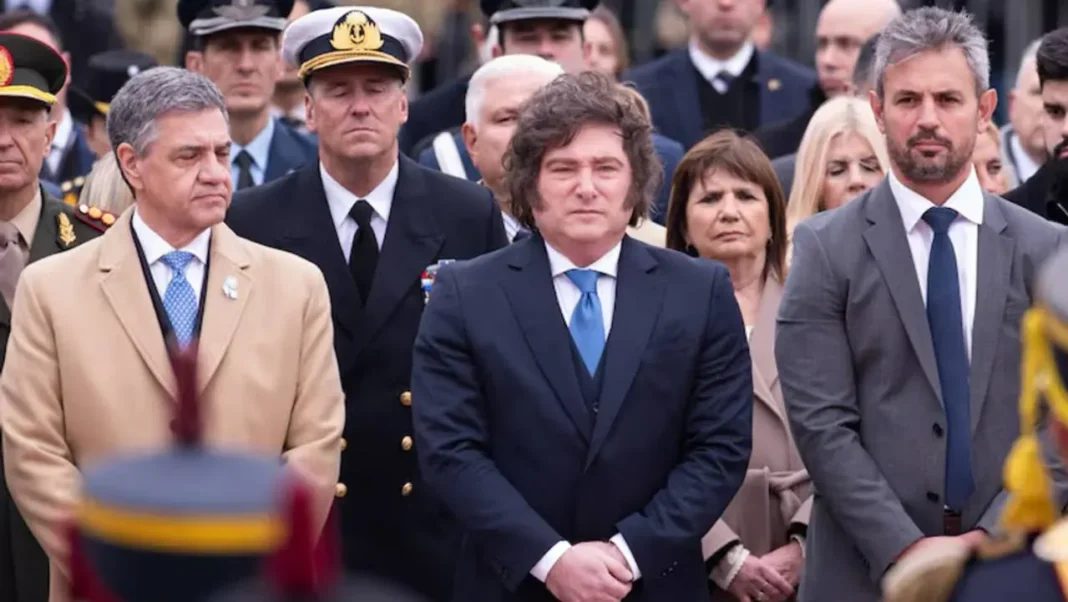 El presidente Javier Milei durante el acto en la Plaza San Martín