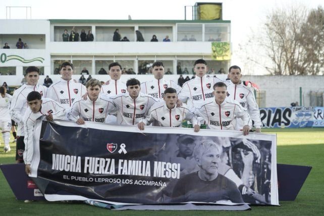 Newell's Old Boys durante el partido contra Defensa y Justicia