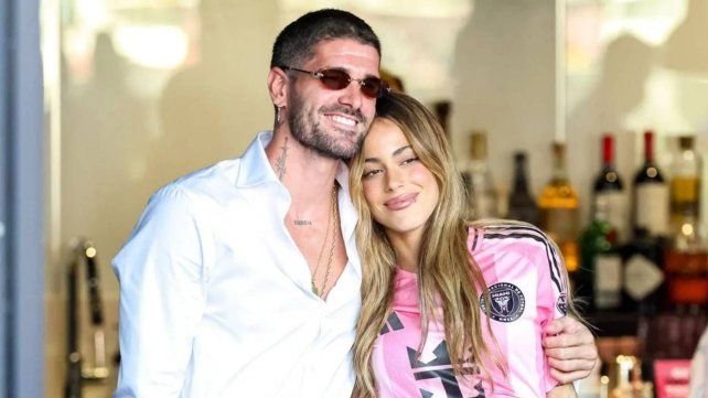 Rodrigo De Paul y Tini Stoessel en una imagen de redes sociales