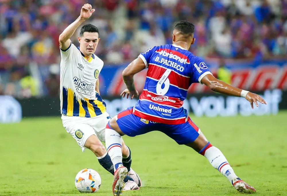 Jugadores de Rosario Central en un partido de Copa Libertadores