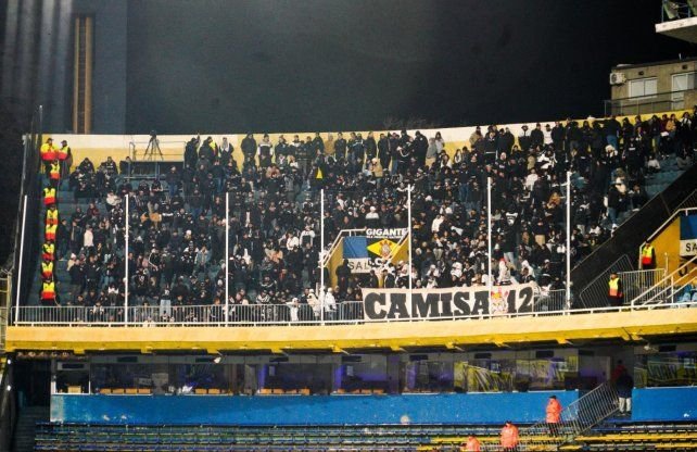 Estadio El Gigante de Arroyito durante el partido entre Rosario Central y Corinthians