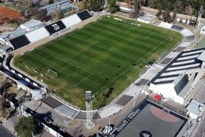Estadio Víctor Antonio Legrotaglie en Mendoza