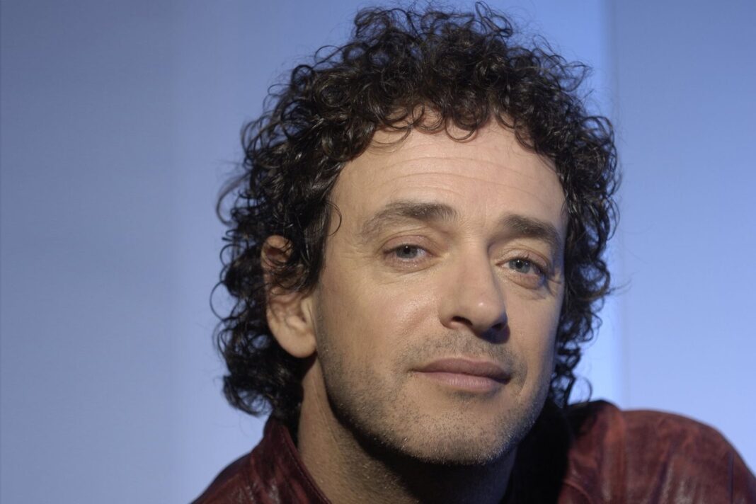 Gustavo Cerati en un recital