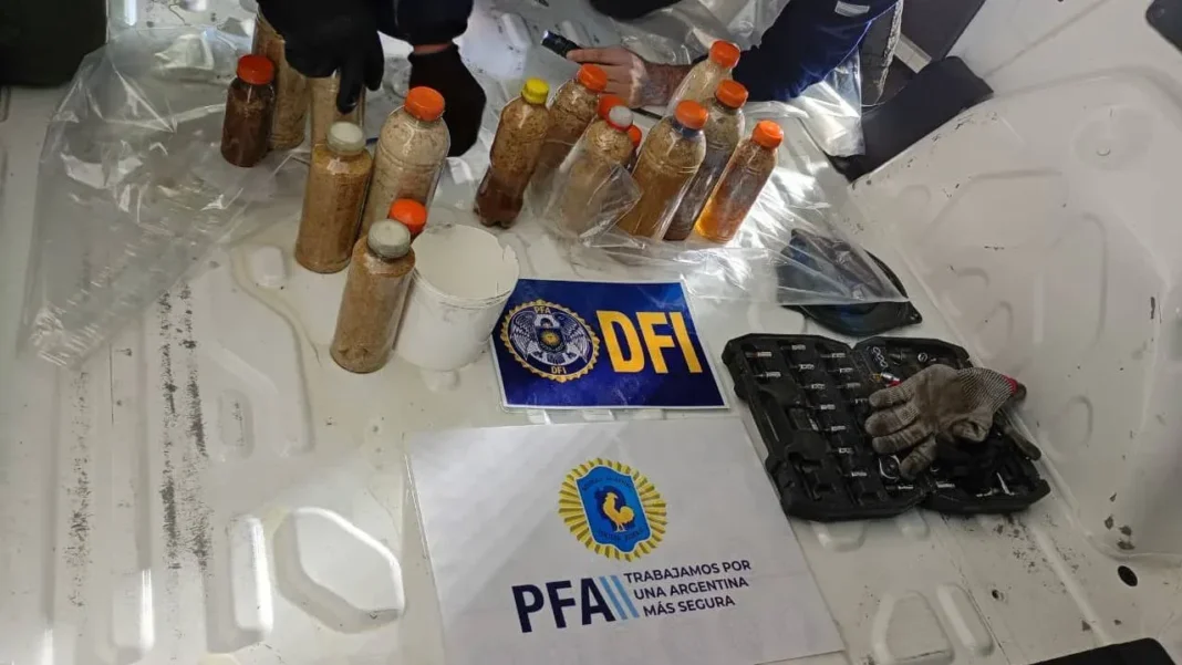 Camioneta intervenida en Zárate donde se hallaron 52 kilos de MDMA