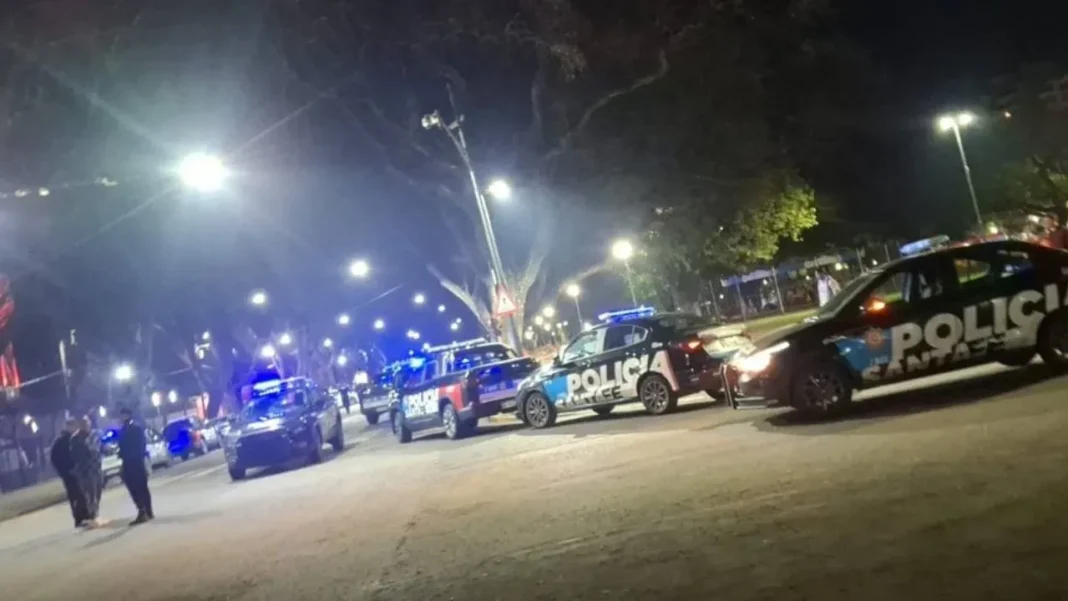 Incidentes entre hinchas de Newell's y Central en el Parque Independencia