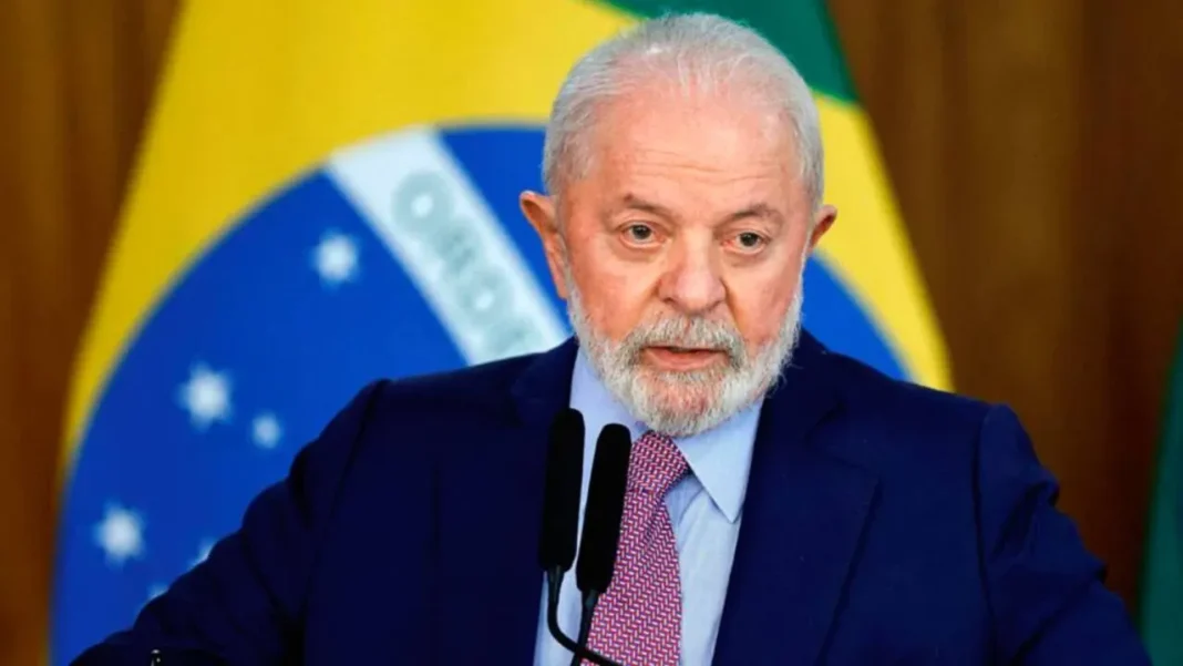 Lula durante el desfile del Día de la Independencia en Brasilia