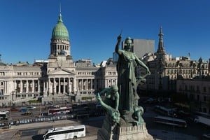 Reunión de la Mesa Política en el Ministerio del Interior