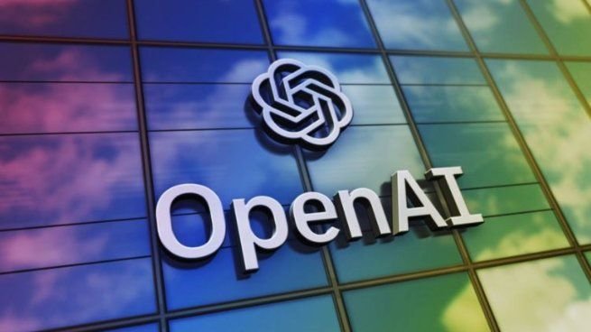 Logo de OpenAI junto a representación de inteligencia artificial