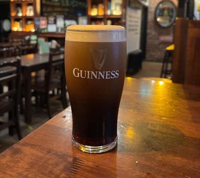 Botellas de cerveza Guinness