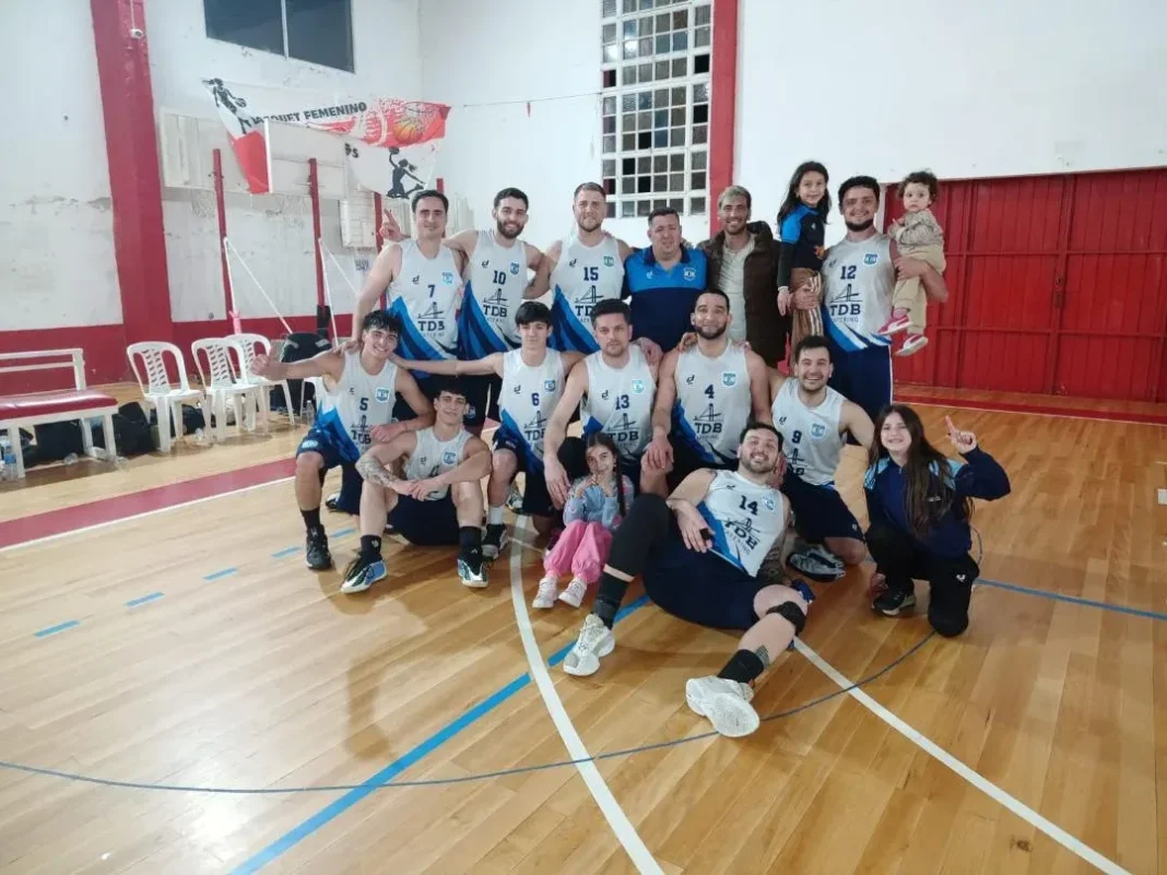 Partido de básquet de las categorías rosarinas