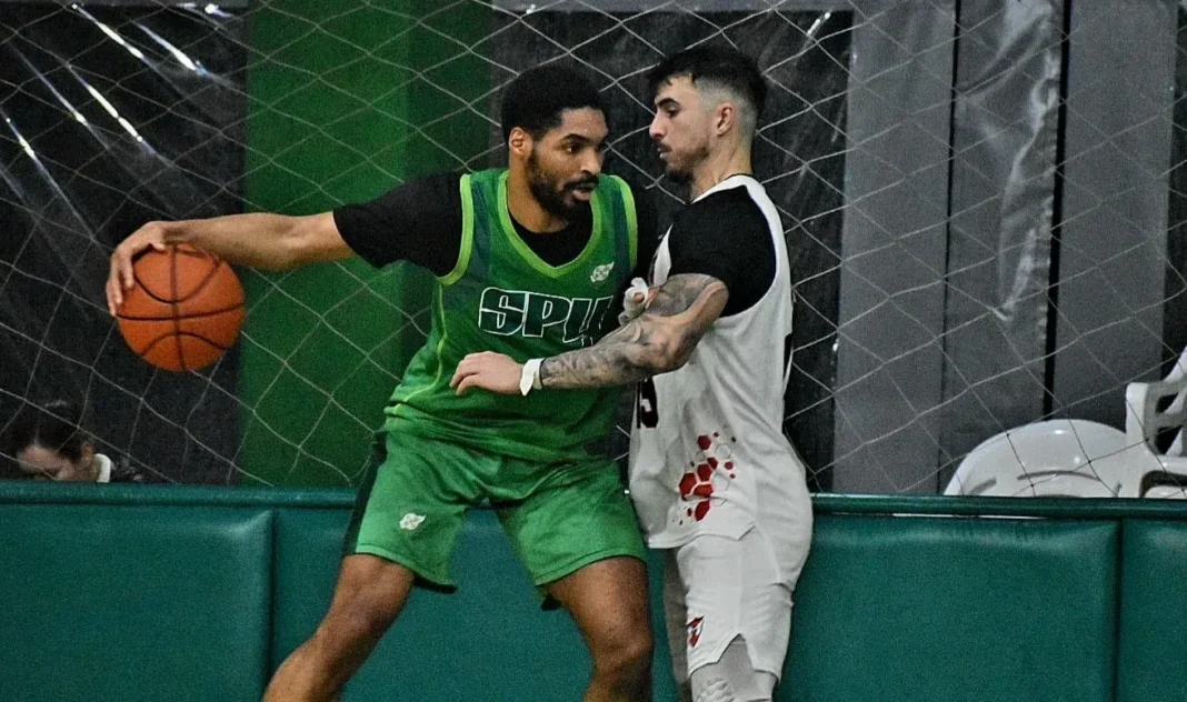 Partido de básquet entre Sportsmen Unidos y Gimnasia