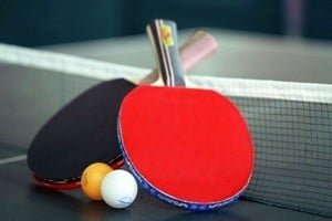 Partido de tenis de mesa en el Club Atlético Provincial de Rosario durante los Juegos Suramericanos 2026