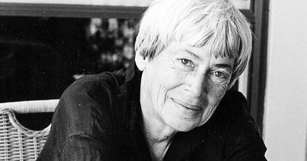 Retrato de la escritora Ursula K. Le Guin