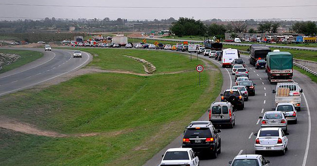 Autopista Rosario-Córdoba con nuevas cabinas de peaje