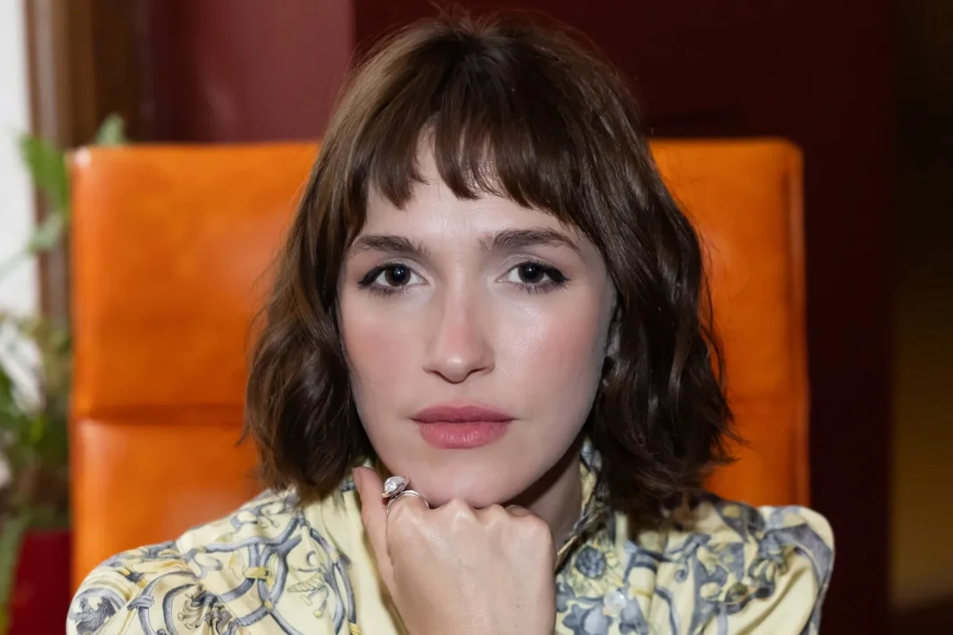 Cande Vetrano en una escena de la serie 'Verdades sumergidas'