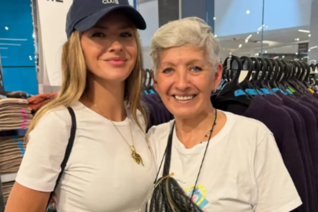 La China Suárez de compras en Primark